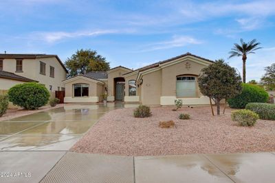 184 E Caribbean Drive, House other with 3 bedrooms, 2 bathrooms and null parking in Casa Grande AZ | Image 2