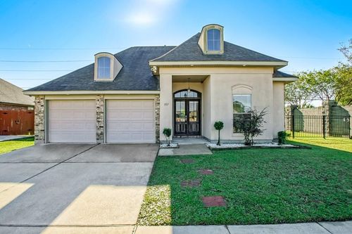 307 S Pin Oak Drive, St Rose, LA, 70087 | Card Image