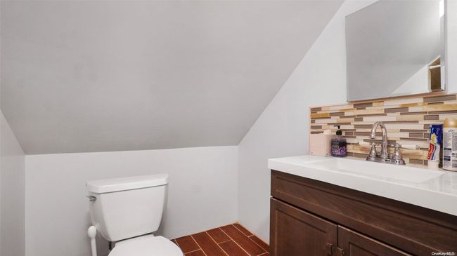 104 Sylvia Ln, House other with 4 bedrooms, 1 bathrooms and null parking in New Hyde Park NY | Image 14