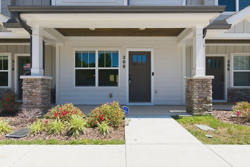 208 Bell Forge Ct, White Bluff, TN, 37187-3003 | Card Image