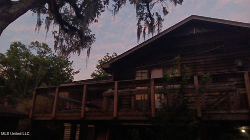 5042 Highway 604, Pearlington, MS, 39572-7508 | Card Image