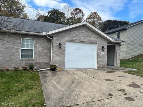 108 Brambly Hedge Dr, Millersburg, OH, 44654-1630 | Card Image