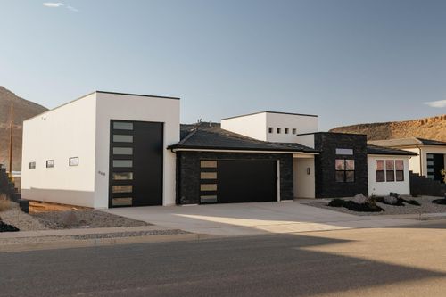 9-968 S Rattlesnake Ln, Washington, UT, 84780-3711 | Card Image