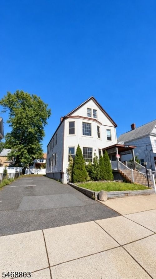 426 Clifton Ave, Clifton, NJ, 07011-2645 | Card Image