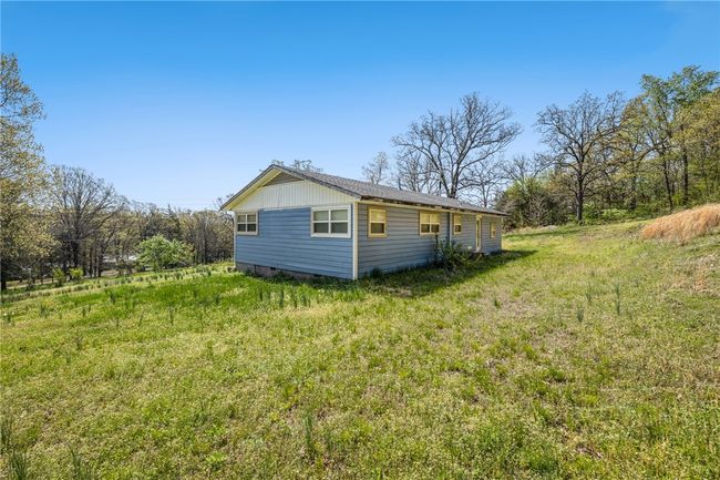 17438 Lake Sequoyah Rd, House other with 3 bedrooms, 1 bathrooms and null parking in Fayetteville AR | Image 22