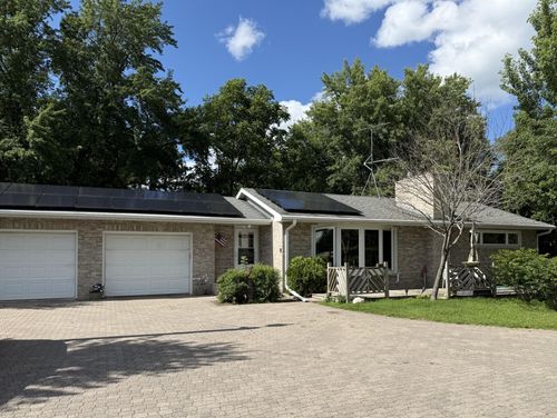 5173 Shadowwood Dr Ne, Sauk Rapids, MN, 56379-9445 | Card Image