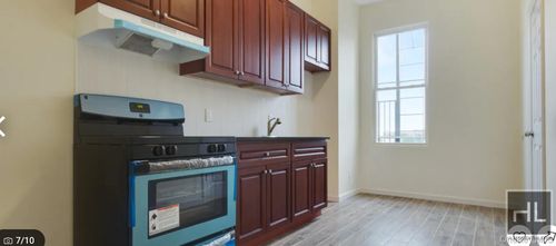 1534 Bryan Avenue, New York, NY, 10460 | Card Image