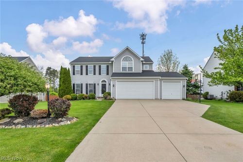 4405 Lexington Ridge Dr, Medina, OH, 44256-6335 | Card Image