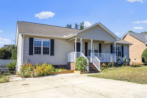 1009 Braxton Dr, Concord, NC, 28025-6833 | Card Image