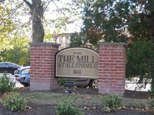 apt-407-494 Woonasquatucket Ave, North Providence, RI, 02911-1667 | Card Image