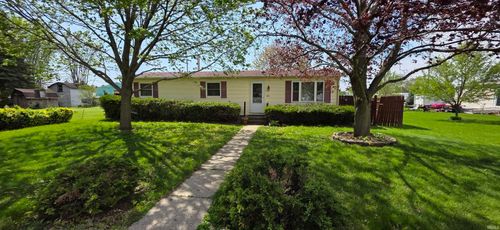 313 N West St, Milford, IN, 46542-9413 | Card Image