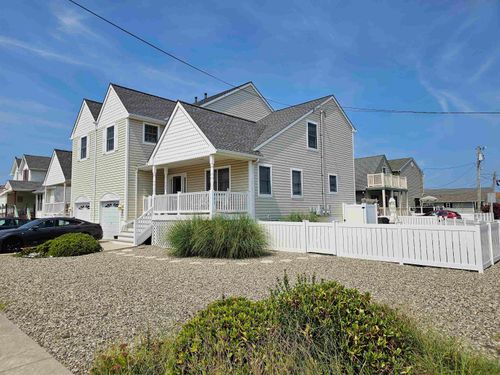 101-101 W Richmond Ave, Wildwood, NJ, 08260-1061 | Card Image
