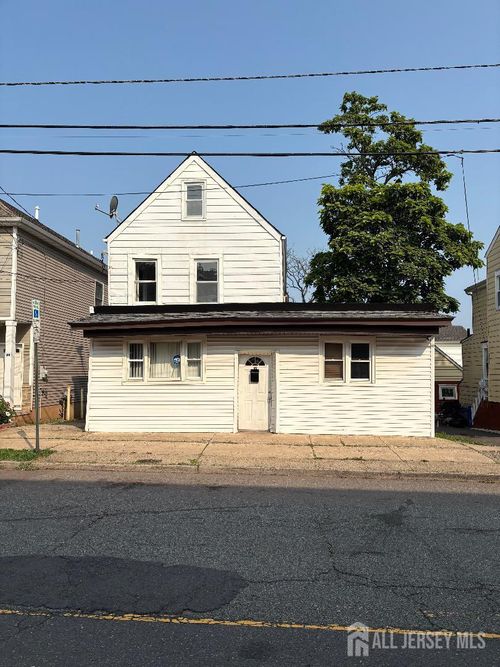 97 Throop Ave, New Brunswick, NJ, 08901-2645 | Card Image