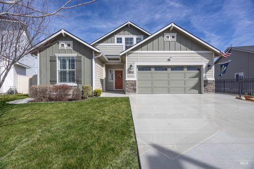 4202 W Peak Cloud Dr, Meridian, ID, 83642-5413 | Card Image
