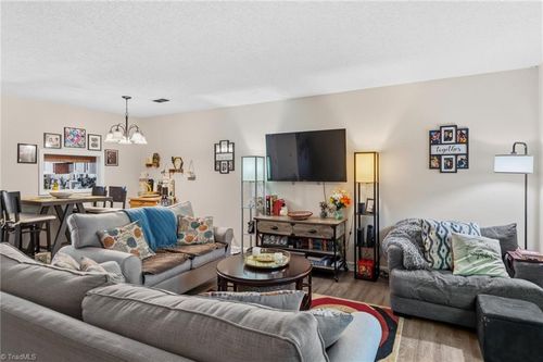 5918 King Charles Ct, Clemmons, NC, 27012-8358 | Card Image