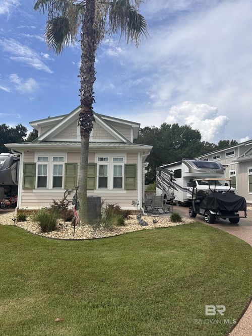 36-11943 Gateway Dr, Elberta, AL, 36530-4407 | Card Image