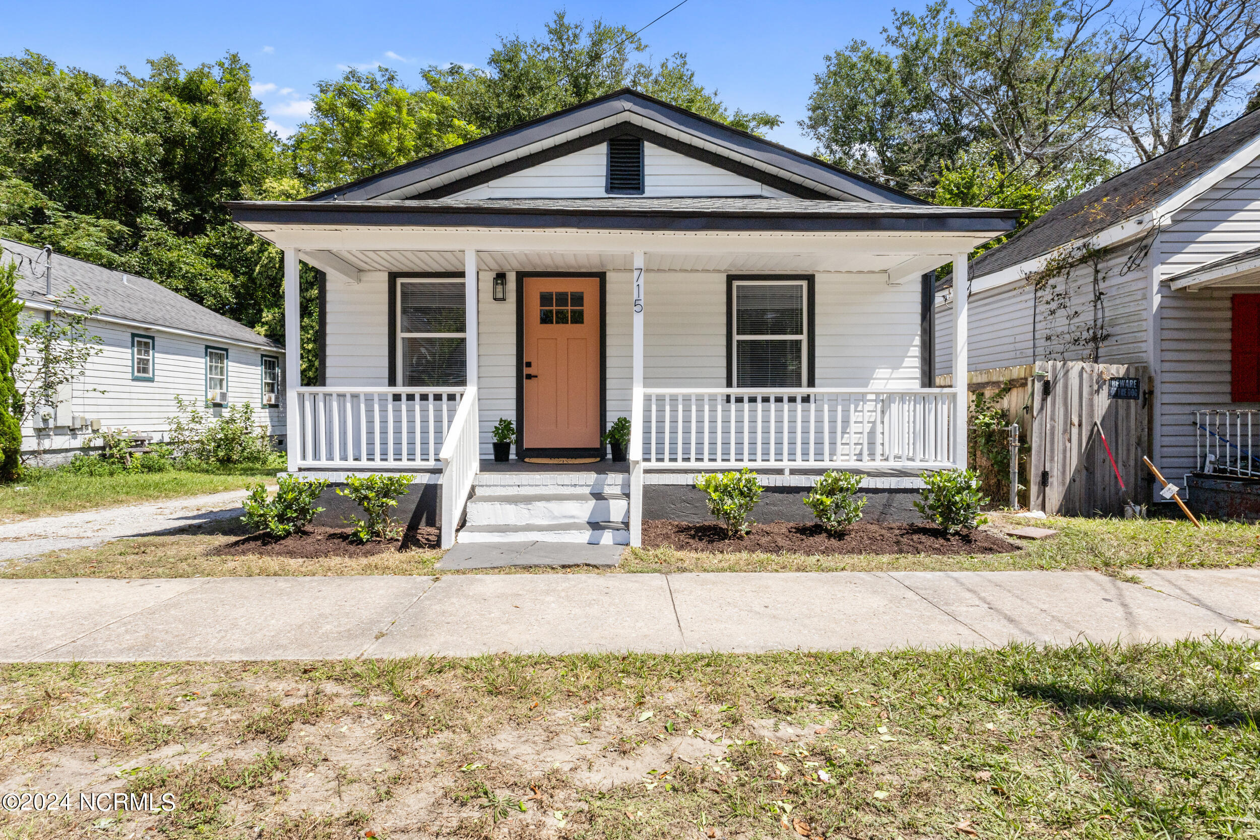 10th St, Wilmington, NC 28401