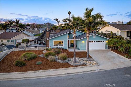 252 Highland Dr, Pismo Beach, CA, 93449-2819 | Card Image