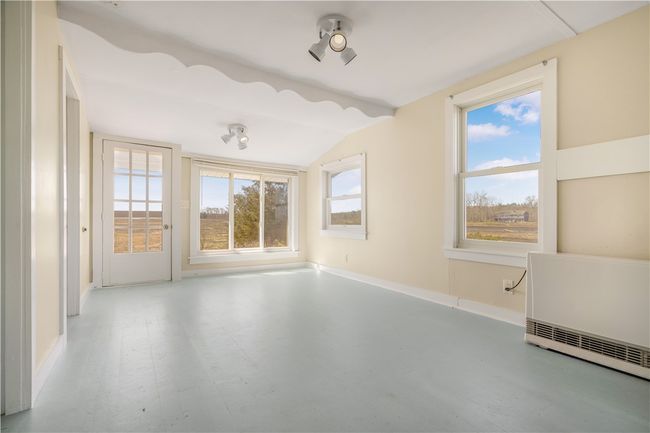 7 Shawmut St, House other with 3 bedrooms, 2 bathrooms and 5 parking in Fairhaven MA | Image 11
