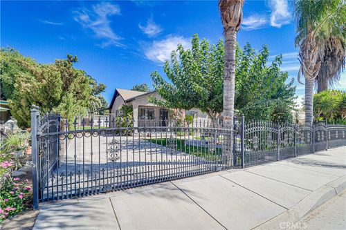 30720 Rodriguez Ave, Shafter, CA, 93263-2943 | Card Image