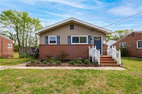 1632 Old Buckroe Rd, Hampton, VA, 23664-1530 | Card Image