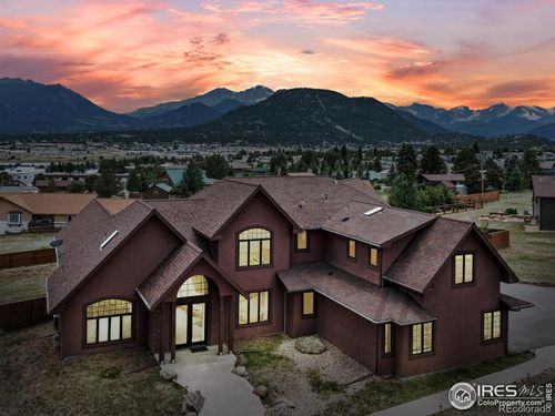 1740 N Ridge Ln, Estes Park, CO, 80517-9402 | Card Image