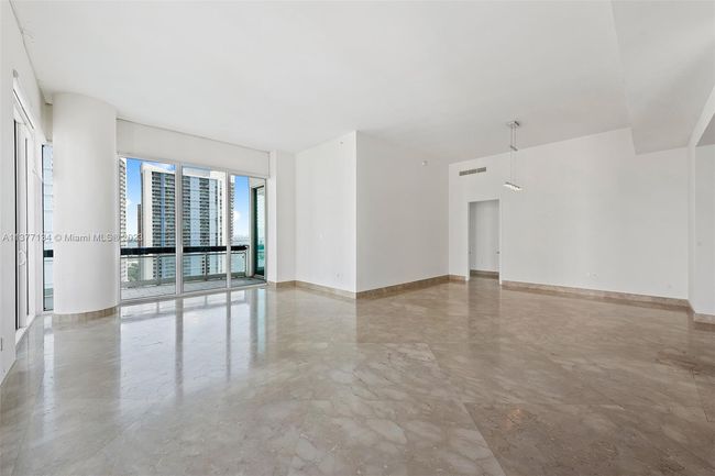 APT-2201 - 900 Brickell Key Blvd, Condo with 3 bedrooms, 4 bathrooms and null parking in Miami FL | Image 9