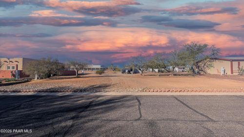 30654 Sun Rider Way, Congress, AZ, 85332-1709 | Card Image