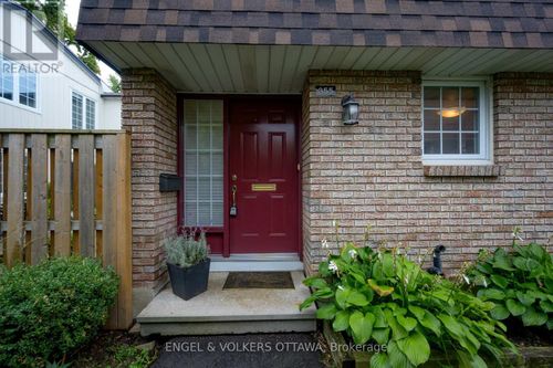 54-355 Kintyre Pvt, Ottawa, ON, K2C3M6 | Card Image