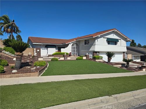 2200 Camino Rey, Fullerton, CA, 92833 | Card Image