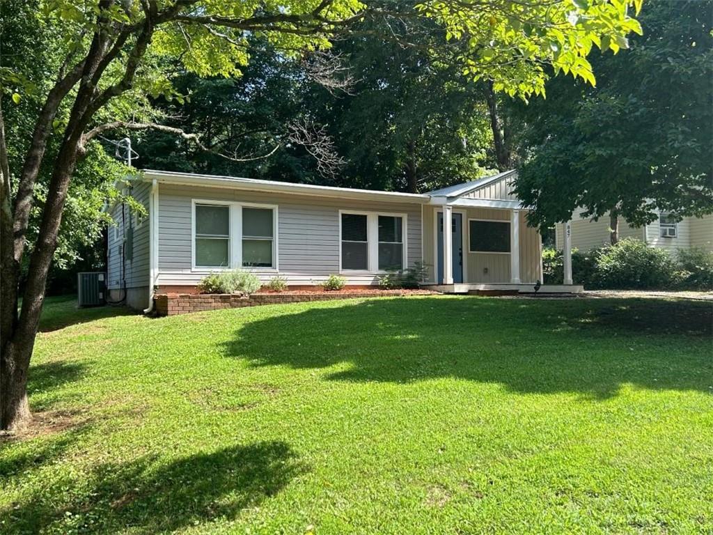 Wells Cir, Smyrna, GA 30080