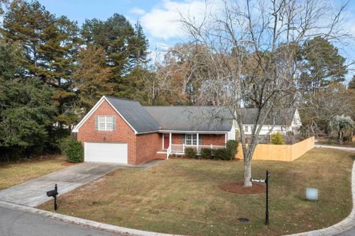 8300 Berringer Blf, Charleston, SC, 29418-2616 | Card Image