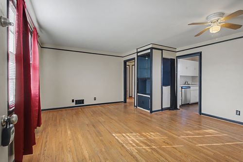 d5-3317 Long Blvd, Nashville, TN, 37203-1048 | Card Image
