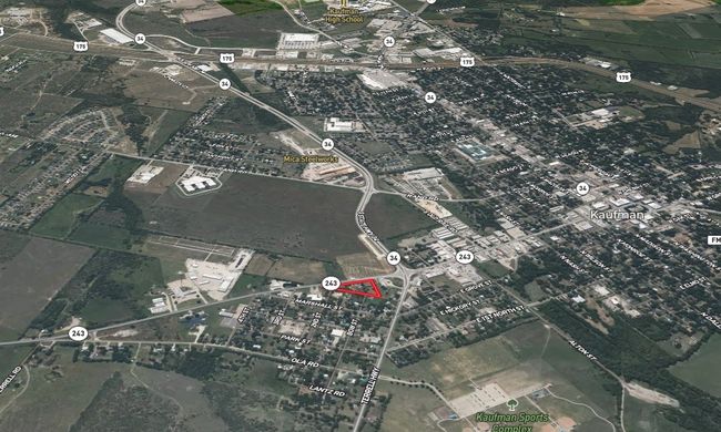 1501 E Mulberry St, Home with 0 bedrooms, 0 bathrooms and null parking in Kaufman TX | Image 4