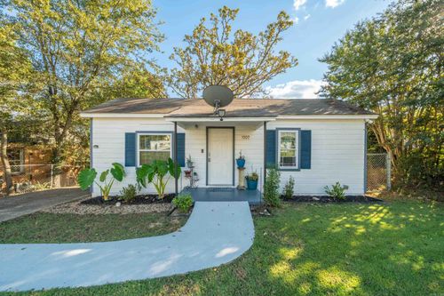 1007 W Saint Louis St, Hot Springs, AR, 71913-4920 | Card Image
