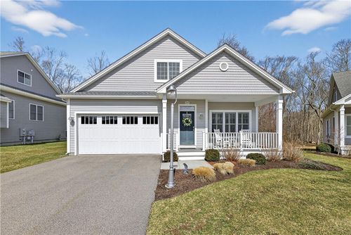 265 Wickford Ct, North Kingstown, RI, 02852-5537 | Card Image