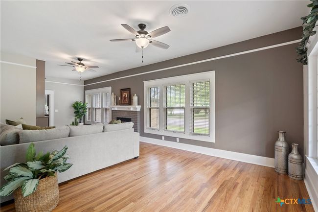 208 5 Th St, House other with 4 bedrooms, 3 bathrooms and null parking in Lampasas TX | Image 16