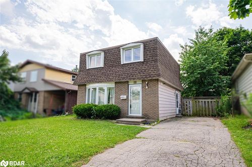 88 Harcourt Cres, Kitchener, ON, N2P1K9 | Card Image