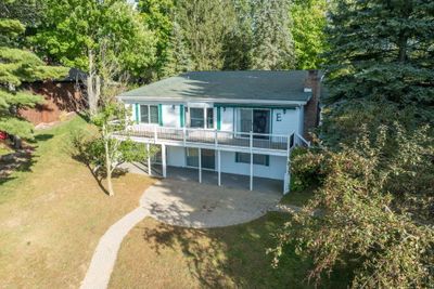 9031 105th Avenue, House other with 4 bedrooms, 2 bathrooms and null parking in Mecosta MI | Image 1