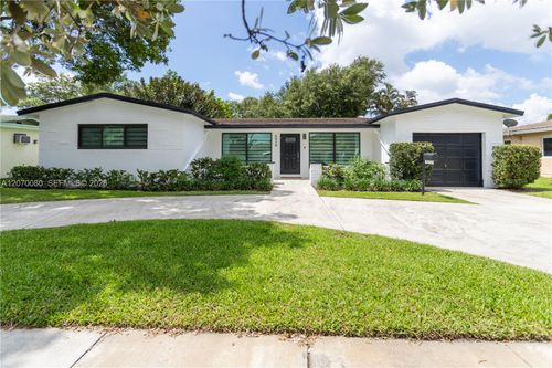 4010 Johnson St, Hollywood, FL, 33021-5302 | Card Image
