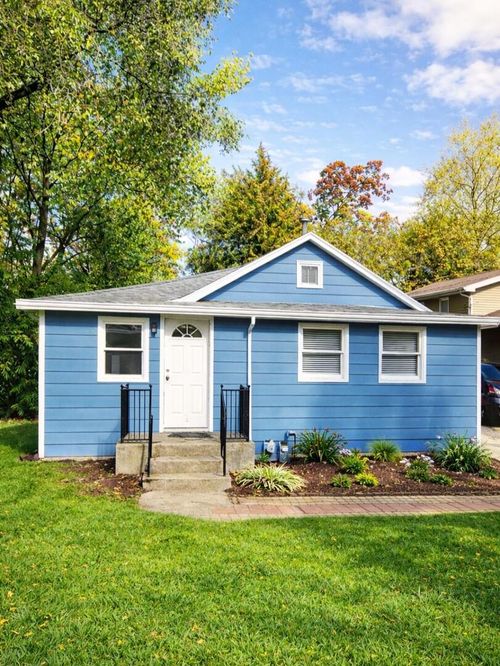 24530 W Luther Ave, Round Lake, IL, 60073-1412 | Card Image