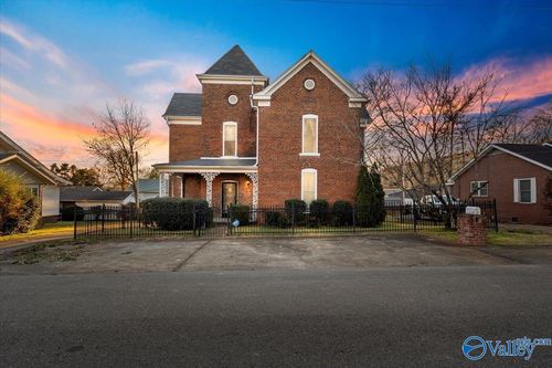 104 Myrtle Pl, Stevenson, AL, 35772-3550 | Card Image