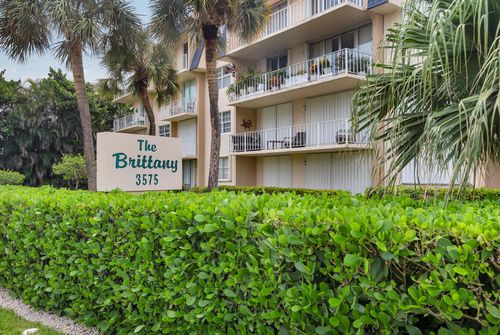 apt-205-3575 S Ocean Blvd, South Palm Beach, FL, 33480-5784 | Card Image