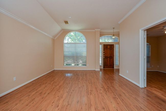 16902 Valley Palms Dr, House other with 4 bedrooms, 2 bathrooms and 2 parking in Spring TX | Image 6