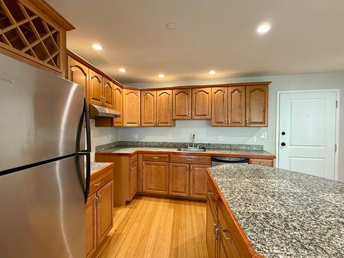 apt-302-409 Main St, Woburn, MA, 01801-5079 | Card Image