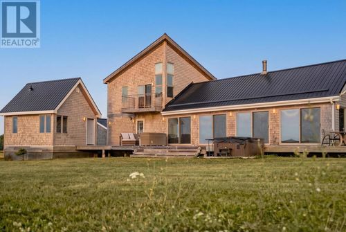 335-337 Harbour Rd, Cardigan, PE, C0A1G0 | Card Image