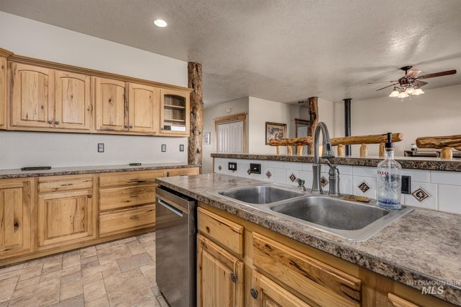 2175 Graham Blvd, Home with 4 bedrooms, 4 bathrooms and 2 parking in Vale OR | Image 33