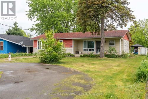 6223 164th Ave, Bainsville, ON, K0C1E0 | Card Image
