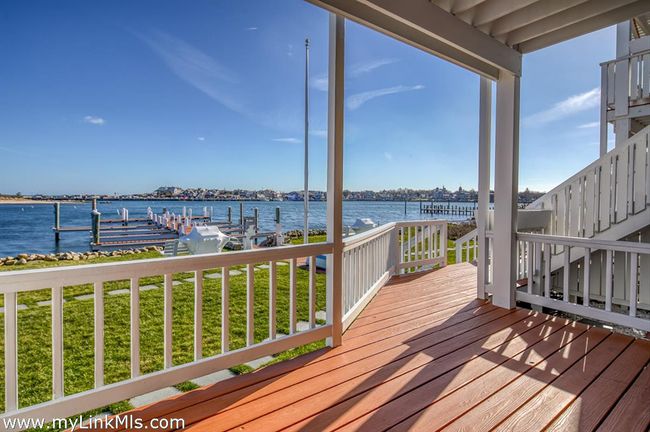 UNIT-1 - 47 E Chop Dr, Condo with 1 bedrooms, 1 bathrooms and null parking in Oak Bluffs MA | Image 11