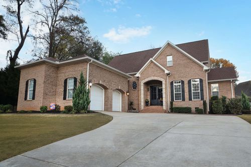 251 Isbell Dr, Muscle Shoals, AL, 35661-4787 | Card Image